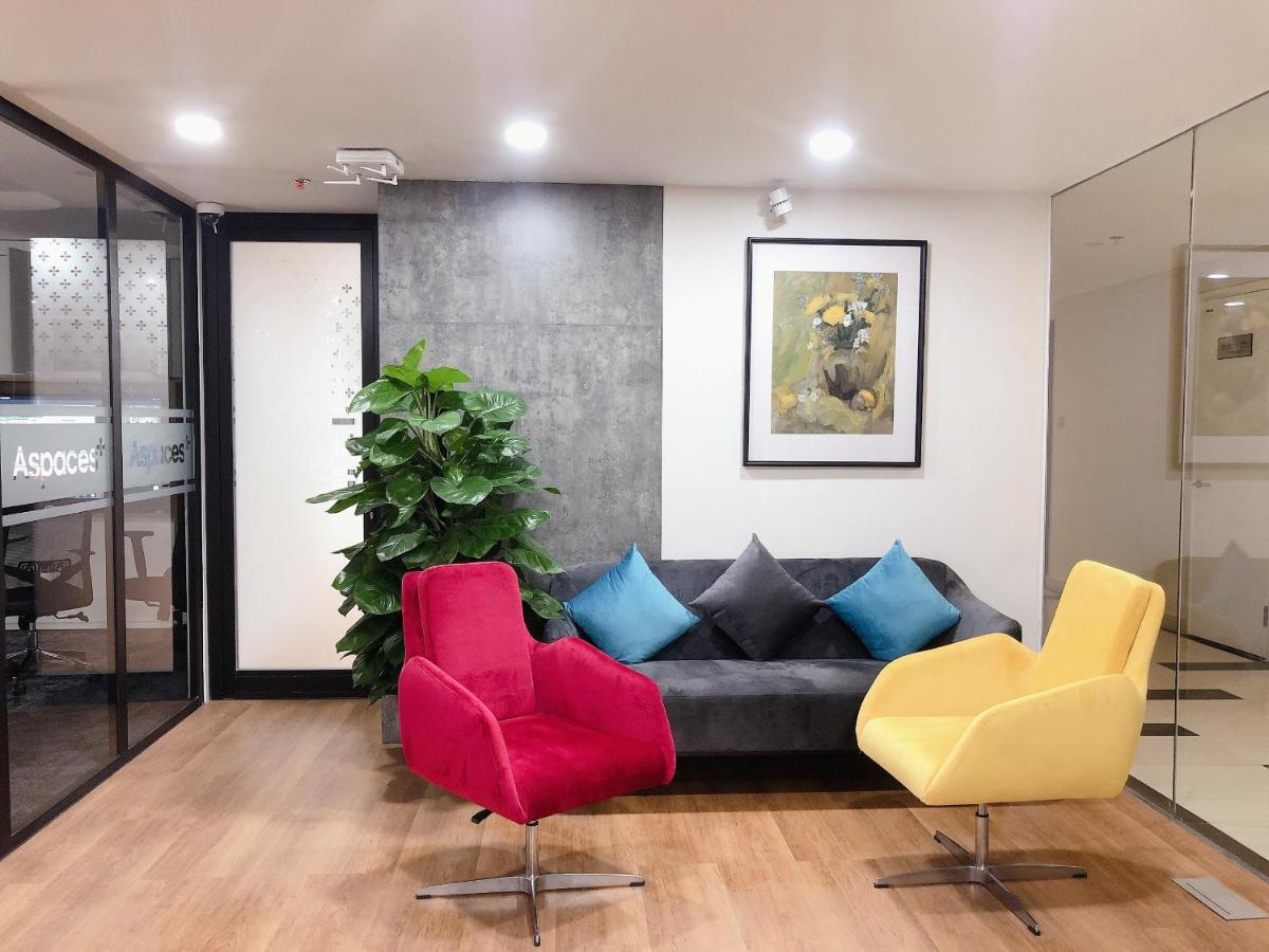 Aspaces Serviced Apartments - Vinhomes West Point Ханой Екстер'єр фото